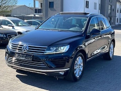 Bild des Angebotes VW Touareg V6 TDI Terrain Tech 4Mot Pano 360 Luft