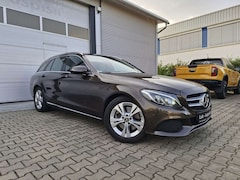 Bild des Angebotes Mercedes-Benz C 300 T BlueTec Hybrid°ILS LED°COMAND°AMBIENTE