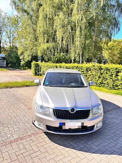 Bild des Angebotes Skoda Superb Elegance
