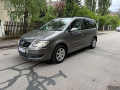 Bild des Angebotes VW Touran 2.0 TDI DSG United