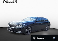 Bild des Angebotes BMW 520 i Touring M Sport AHK Ad.LED DrAs+ LCProf PA+