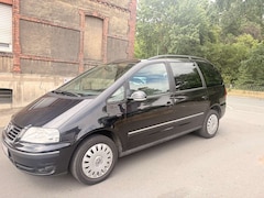 Bild des Angebotes VW Sharan *7-SITZER*1-HAND*EURO-4*KLIMA*AHK*TÜV 11/2026*