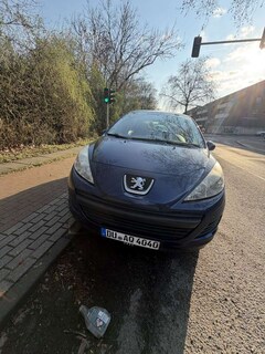 Bild des Angebotes Peugeot 207 75 Tendance