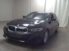 Bild des Angebotes BMW 318 dA Touring Navi LED Curved Shz Kamera