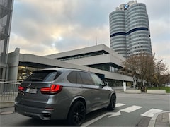 Bild des Angebotes BMW X5 BMWX5 xDrive30d M-Sportpaket HIFI Xenon WLAN 12/17