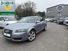 Bild des Angebotes Audi A3 Sportback 2.0 FSI Ambiente Aut/S-Heft/AHK/PDC