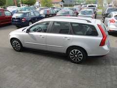 Bild des Angebotes Volvo V50 2.0D DPF Klima Xenon Scheckheft 1 Hand