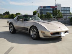 Bild des Angebotes Corvette C3 Time capsule! CarFax below 10k miles/ stunning!