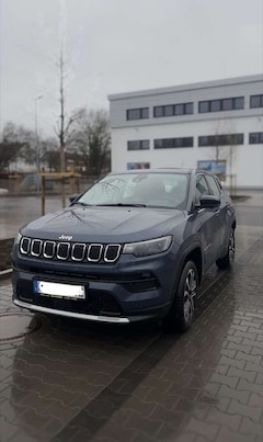 Bild des Angebotes Jeep Compass Compass 1.5 GSE T4 48V e-Hybrid Automatik Altitude