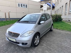 Bild des Angebotes Mercedes-Benz A 180 CDI Avantgarde Teilleder PDC Alu