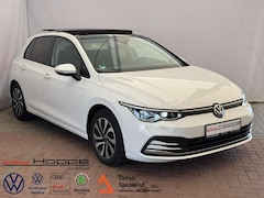 VW Golf LIFE 2.0TDI DSG+PANO+HUD+AHK+KAMERA+ACC