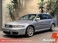 Audi RS4 2.7 V6 Quattro Xenon SHZ !Sammlerstück!
