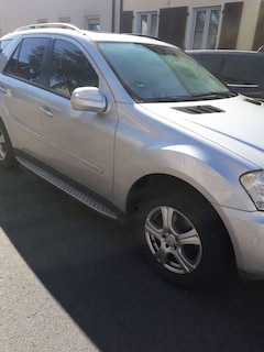 Mercedes-Benz 280 ML 7G Tronic
