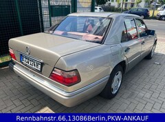 Bild des Angebotes Mercedes-Benz E 200 Top Zustand !! H-Kenzeichen !! Tüv-Neu !!