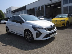 Bild des Angebotes Renault Clio TCe 90 TECHNO Sitzheizung, 360 Grad Kamera,