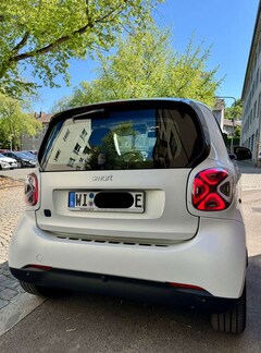 Bild des Angebotes smart forTwo Coupe EQ Prime Exclusive 22KW *von privat*