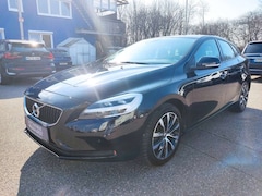 Bild des Angebotes Volvo V40 D3 Momentum ***LED+NAVI+PDC+ALU***