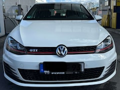 Bild des Angebotes VW Golf GTI Golf VII 3-Türer BlueMotion Technology