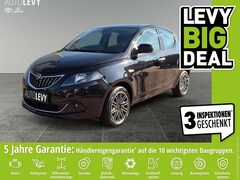 Bild des Angebotes Lancia Ypsilon 1.0 Mild Hybrid Gold *PDC vo.+hi.*Klima*