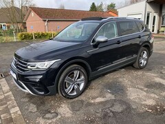 Bild des Angebotes VW Tiguan Allspace Elegance 4Motion/Panorama/Matrix