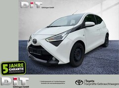 Bild des Angebotes Toyota Aygo 1.0 x-play club Kamera + LM + Facelift