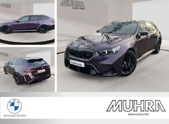 Bild des Angebotes BMW M5 Touring 20/21" Keramik Driver´s Pack Pano AHK