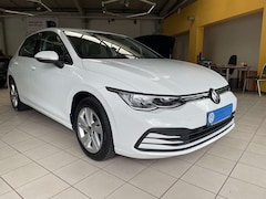 Bild des Angebotes VW Golf Life, ACC, Lane Assist, LED-Scheinwerfer, App-Con