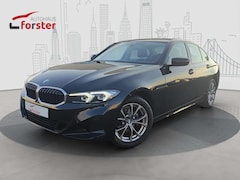 Bild des Angebotes BMW 318 318d Kamera Driving Assistant Curved Display HUD