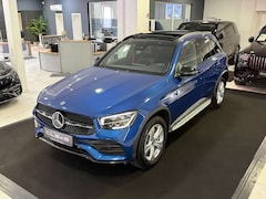 Bild des Angebotes Mercedes-Benz GLC 300 e 4M AMG-LINE*PANORAMA*LED*KAMERA*LEDER*