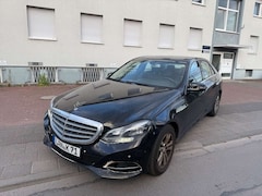 Bild des Angebotes Mercedes-Benz E 200 BlueTEC AUTOMATIK EX TAXI KUNDENAUFTRAG