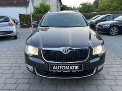 Bild des Angebotes Skoda Superb Combi Family 4x4 NAVI LEDER AHK SHZ PDC