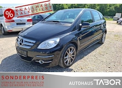 Bild des Angebotes Mercedes-Benz B 180 B180 Aut. Navi Sport-P Leder AHK PDC SHZ el.FH