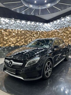 Bild des Angebotes Mercedes-Benz GLA 250 4Matic /AMG-Paket/Pano/Kamera/H&K/