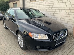 Bild des Angebotes Volvo S80 Lim. D5 Momentum Volvo Scheckheft