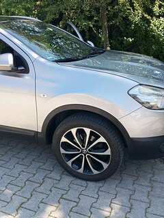 Bild des Angebotes Nissan Qashqai+2 2.0 4x4 visia