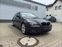 Bild des Angebotes BMW 523 5er Lim. BI-XENON*PDC*SHZ*NAVI*SCHIEBEDACH