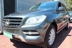 Bild des Angebotes Mercedes-Benz ML 250 CDI BlueTec 4MATIC SPORTPAKET AHK NAVI