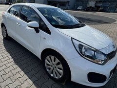 Bild des Angebotes Kia Rio 1.4 Spirit