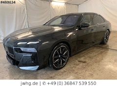Bild des Angebotes BMW i7 xDr60 M Sport Pro ExecutiveDrive|SkyL|Massage