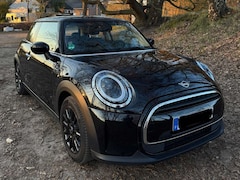 MINI One Mini One Automatik in Schwarz