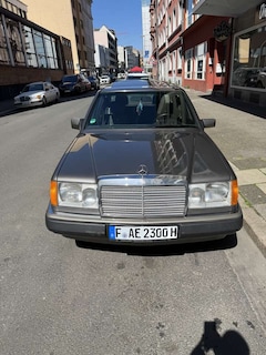 Bild des Angebotes Mercedes-Benz E 230