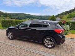 Bild des Angebotes Ford Focus Focus 1.0 EcoBoost Start-Stopp-System