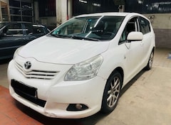 Bild des Angebotes Toyota Verso 2.2 D-CAT Life