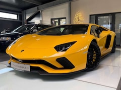 Bild des Angebotes Lamborghini Aventador S - LIFT   KAMERA   GIALLO ORION