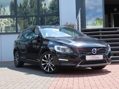 Bild des Angebotes Volvo V60 D4 Geartronic Linje Svart Schiebedach Leder