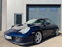 Bild des Angebotes Porsche 996 Carrera 4S Coupé/Bose/Schiebedach/ElektrSitz