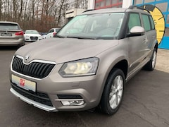 Bild des Angebotes Skoda Yeti 1.4 TSI Style 4x4 DSG AHK SHZ PDC Bi-Xenon