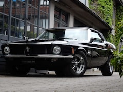 Ford Mustang Cabrio V8