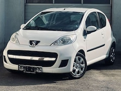 Bild des Angebotes Peugeot 107 *Klimaanlage*2.Hand*ZV*TÜV 11.2027
