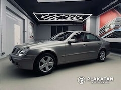 Bild des Angebotes Mercedes-Benz E 200 Kompressor Elegance Navi 1 HAND